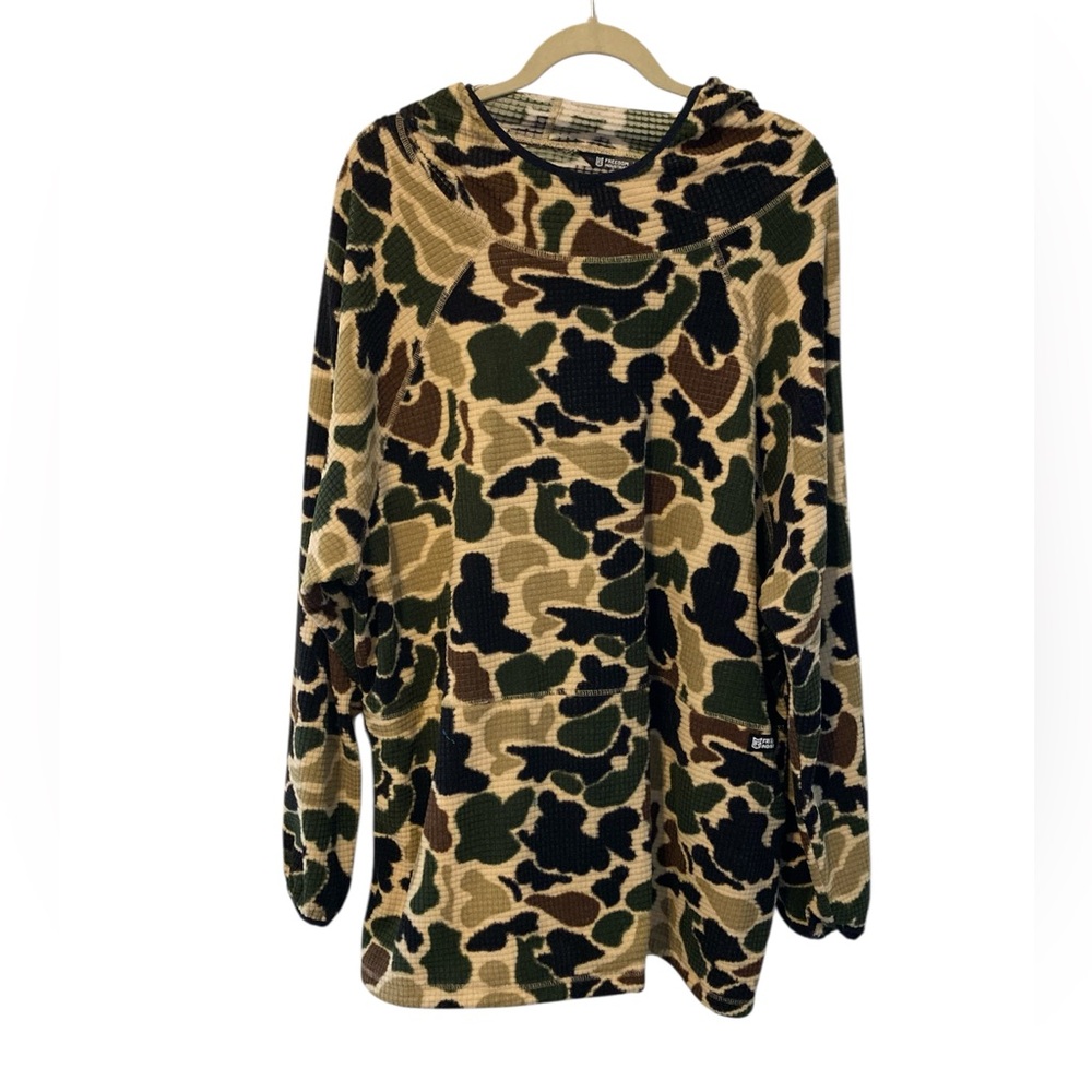 Freedom industries 2XL camo waffle thermal hooded top